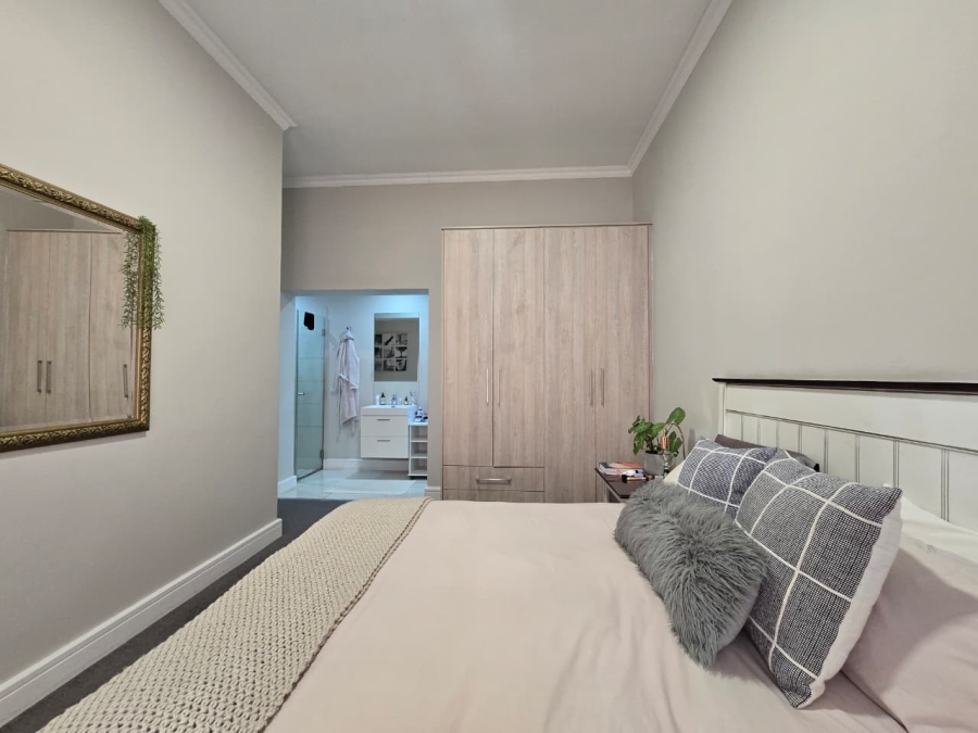 4 Bedroom Property for Sale in Kingswood Golf Estate Western Cape